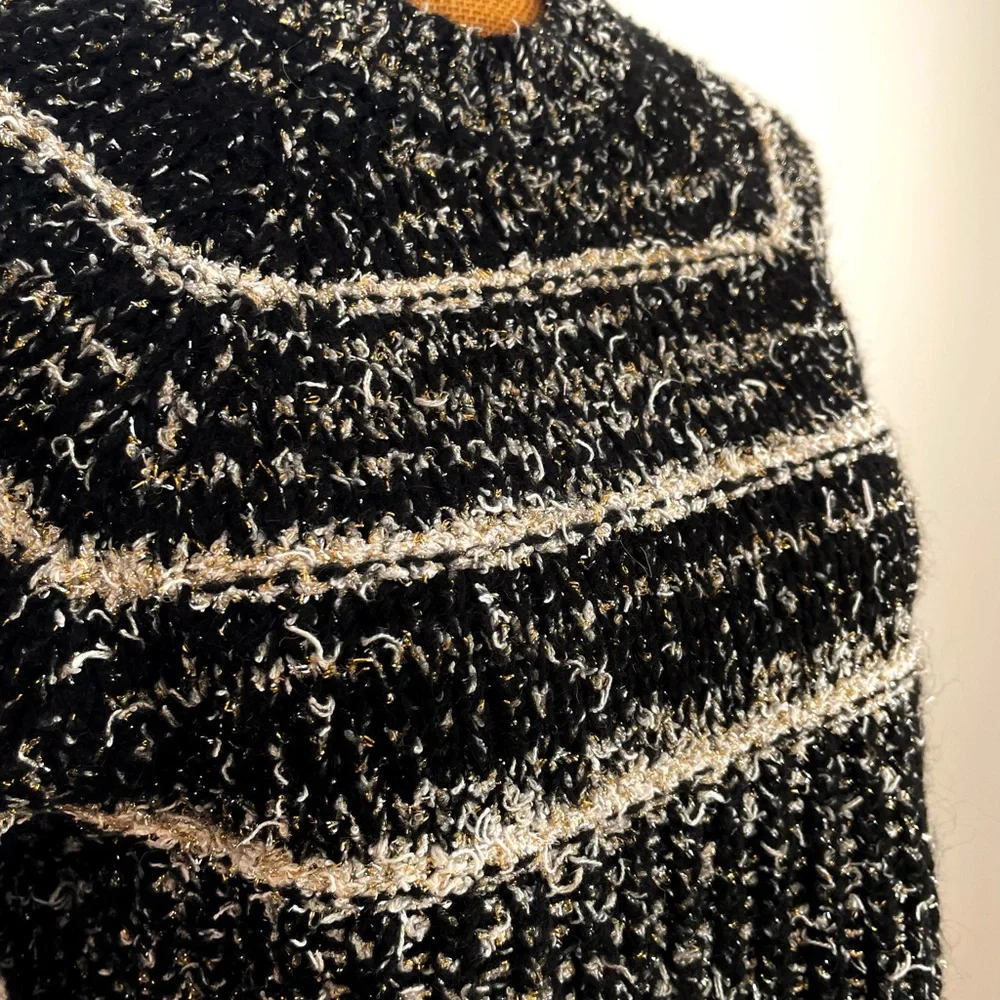Made in Italy Glam Elegant Pullover Sweater, Gold w Timeless Ivory & Black - Picture 4 of 12